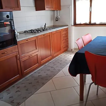 Sunny Flat In Quaint Town, Close To Lago Maggiore شقة جرافيلونا توتشه